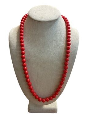 ✨ 3/$15 ✨ Red Plastic Beaded Necklace